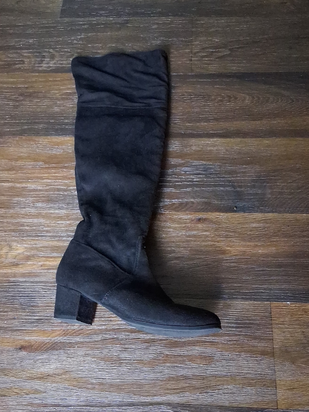Classic Black Suede Knee-High Women's Boots